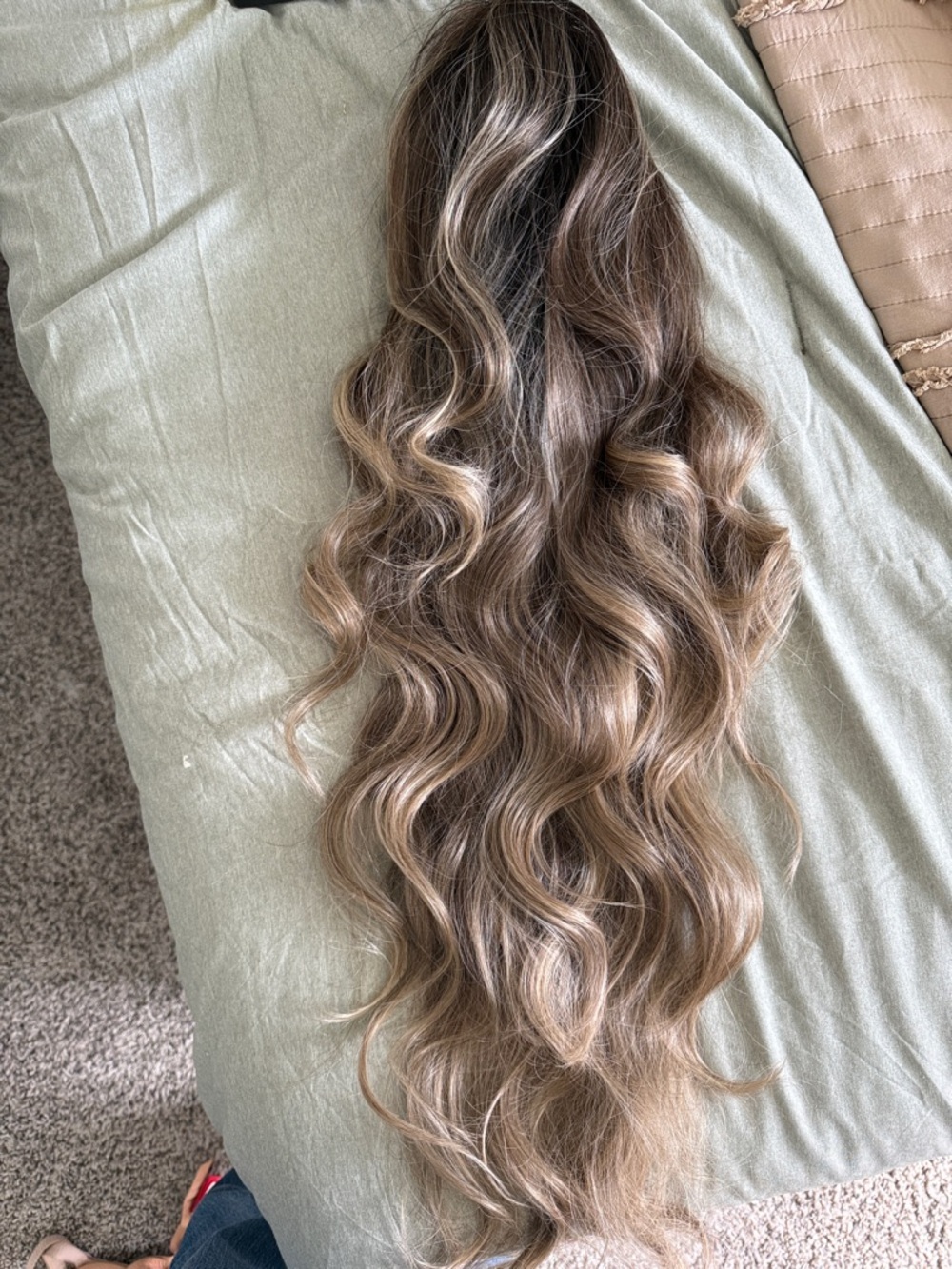 Light Brown Wavy Hair Wig- Natural Balayage